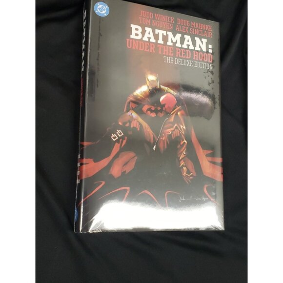 DC Comics Batman Under the Hood Deluxe Edition Hardback Celebratiing 40th Ann - Picture 6 of 7